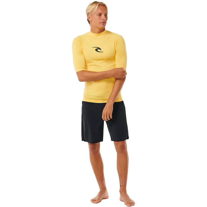 2024 Rip Curl Hombres Waves UPF Performance Chaleco De Lycra De Manga Corta 142MRV - Yellow